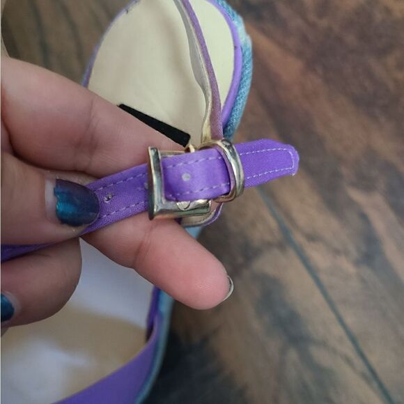 NWOT Isabella Lorusso Vera Wedges - Picture 5 of 8